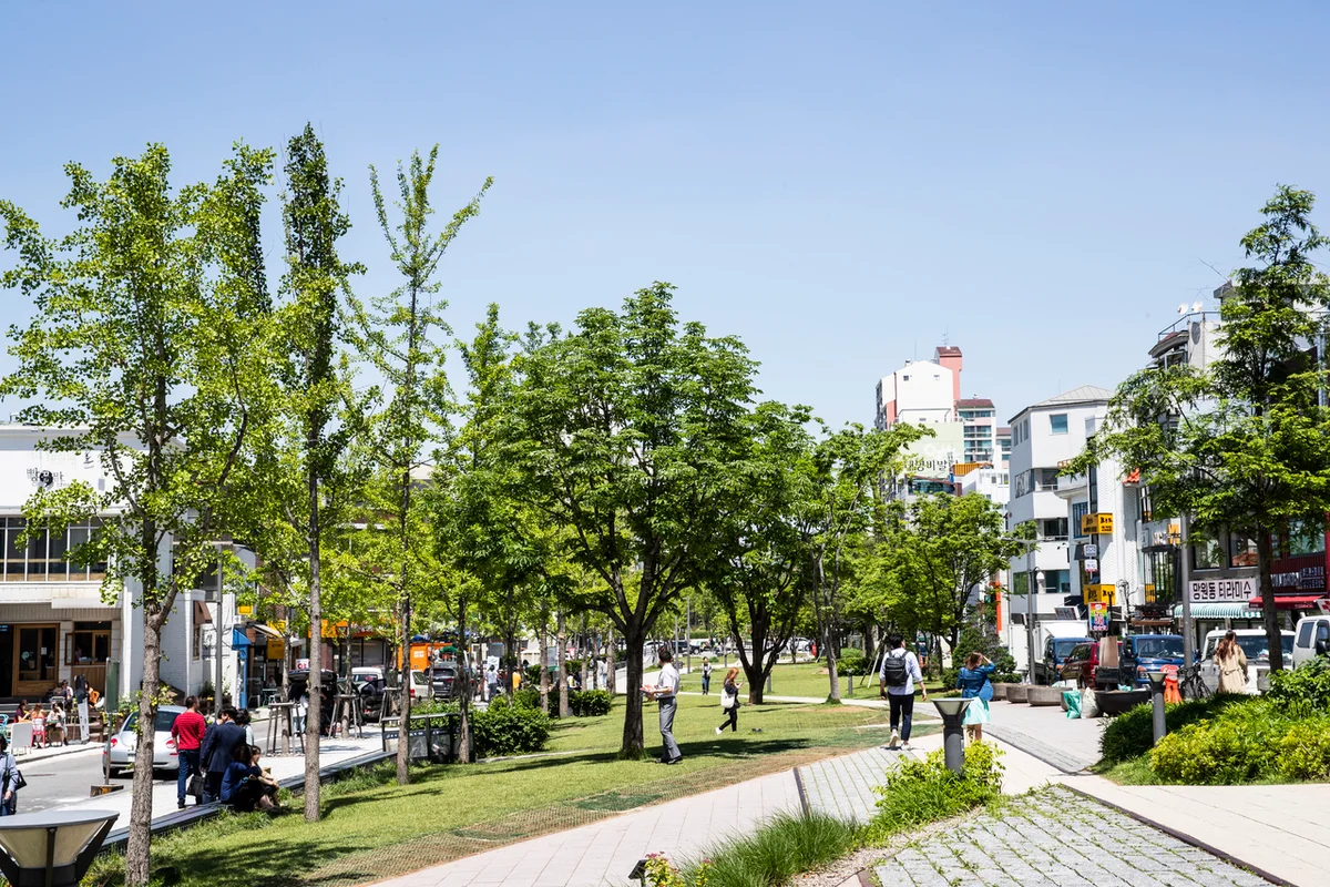 연남동 횟집 (출처 : 한국관광공사)